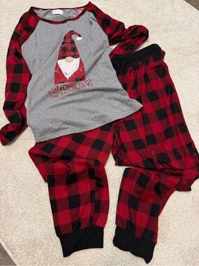 Maurices Red & Black Buffalo Plaid Gnome Pajama Set